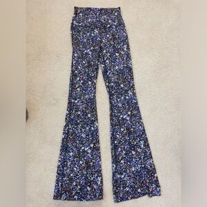 Lululemon women’s groove nulu supper high rise flared pant